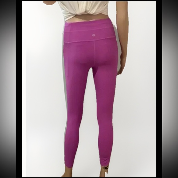 Athleta Chakra 7/8 Tight in Pink Powervita Leggings Size Small - Picture 5 of 8